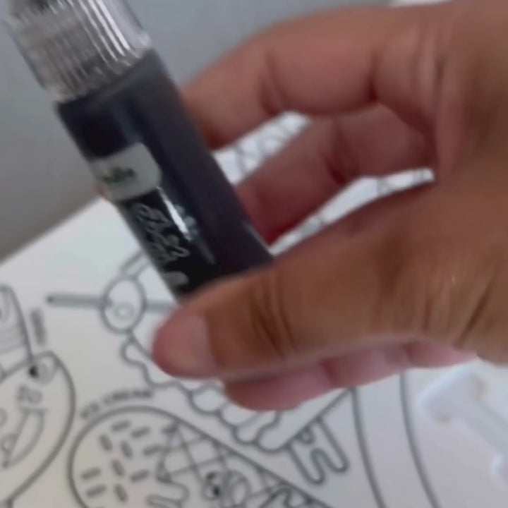 Peel & Stick Solid Paint - Easy Peel and Stickable Colours