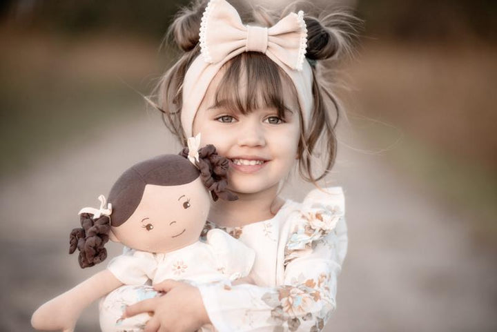 Linen Doll - Cecilia