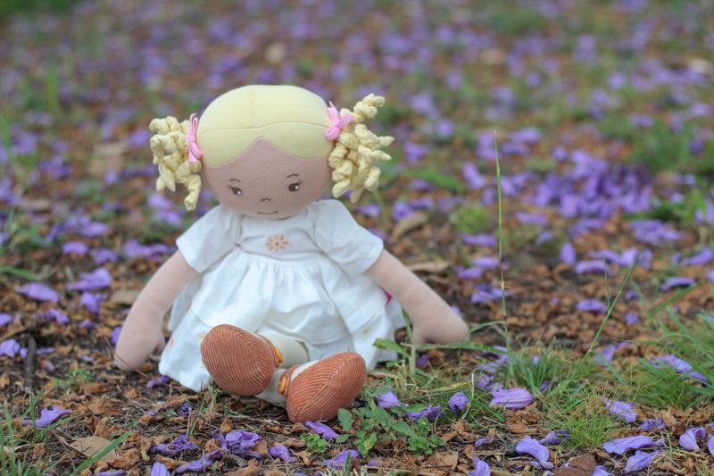 Linen Doll - Priscy