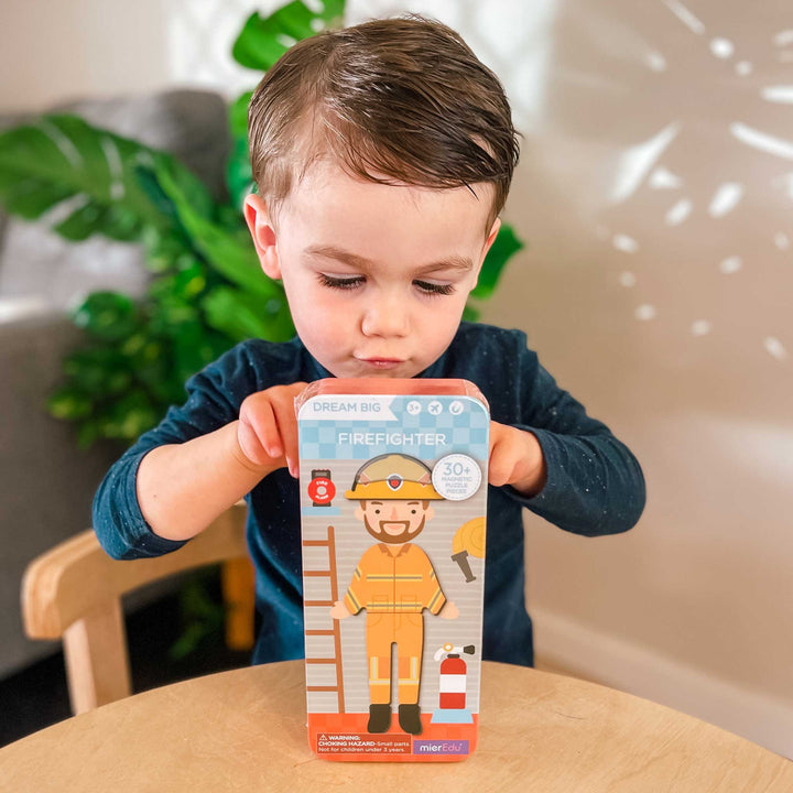 Magnetic Travel Tin - Firefighter