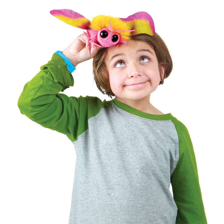 Finger Puppet – Mini Rosy Maple Moth