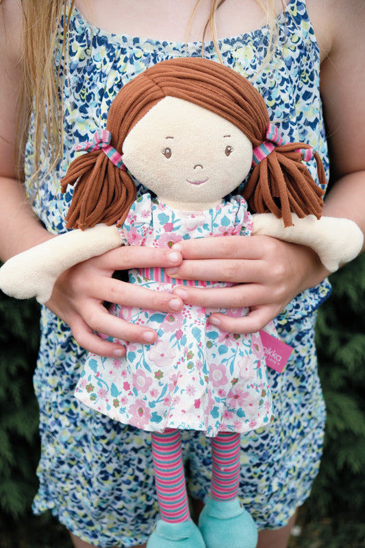 Doll - Katy Dames