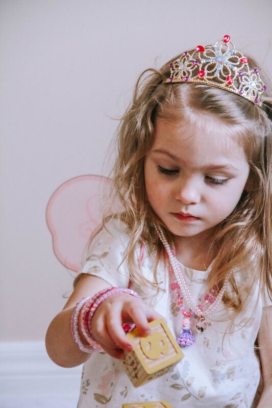 Bejewelled Tiara - Gold