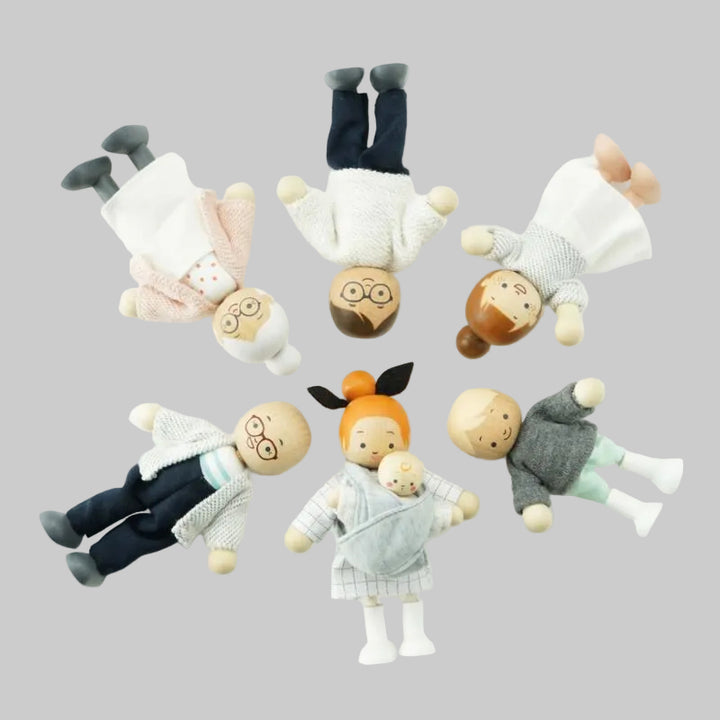 Dolls House Family