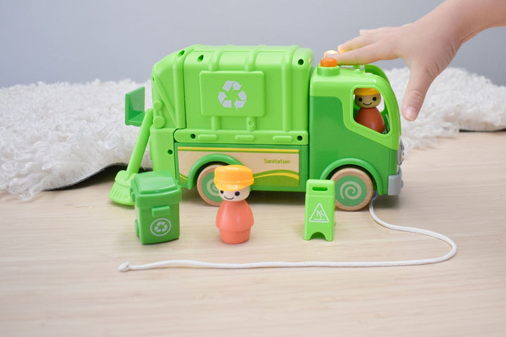 Wooden Recycle Truck