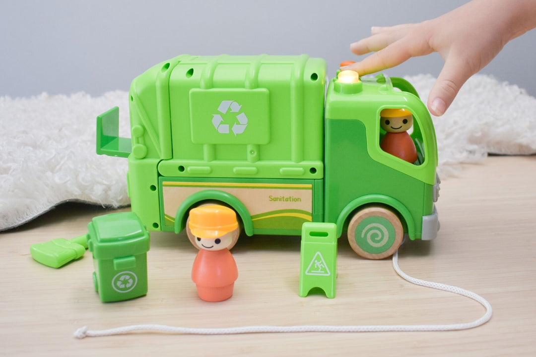 Wooden Recycle Truck