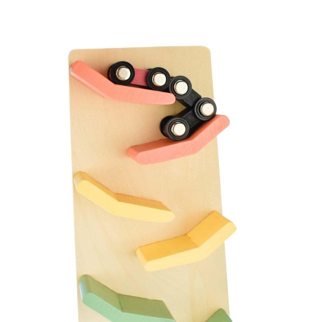 Sundae Rolling Car Tower