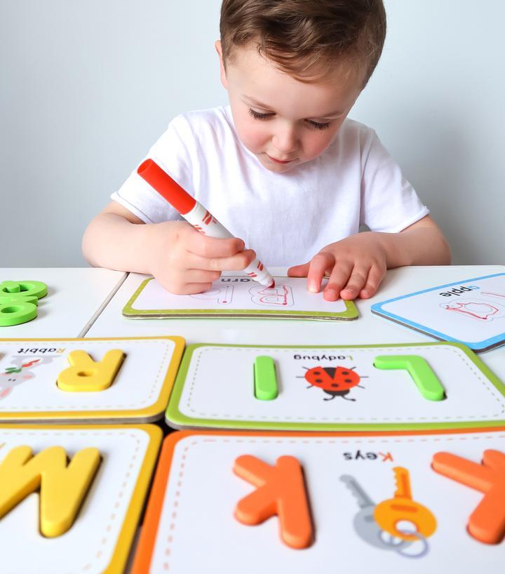 ABC Flashcards & Magnetic Foam Letters