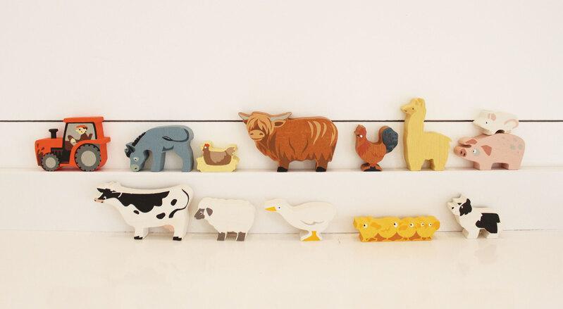 Display Shelf - Farmyard Animals