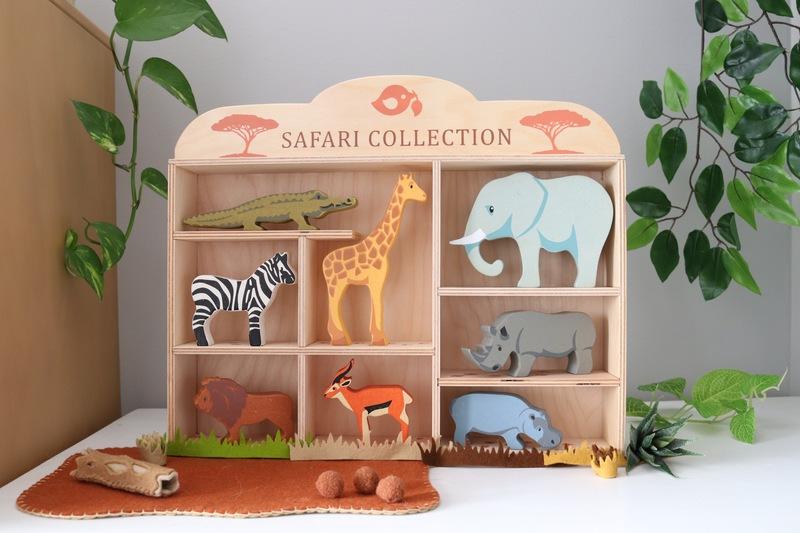 Display Shelf - Safari Animals