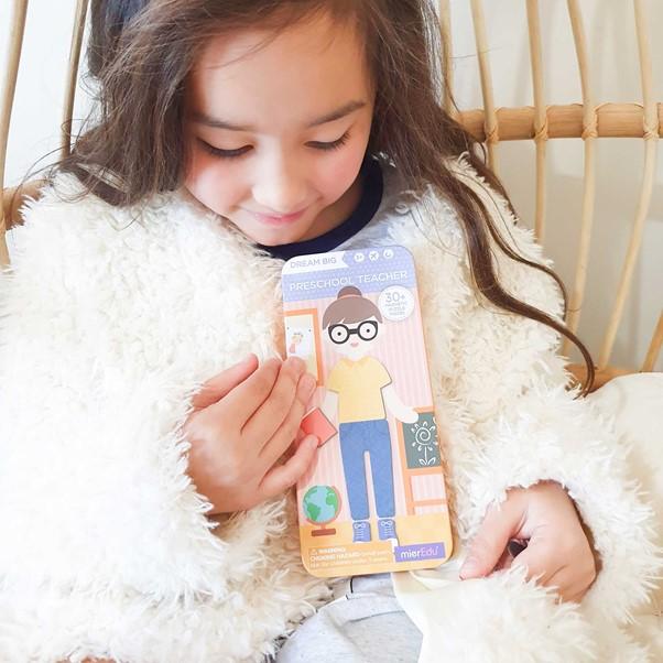 Magnetic Travel Tin - Preschool Teacher