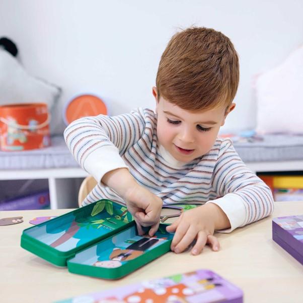 Magnetic Puzzle Tin - Nature Explorer