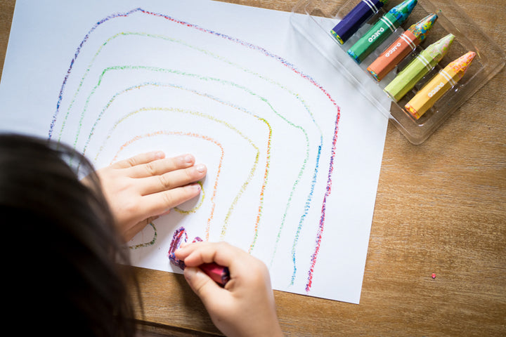 Crayons - Multicoloured Flower