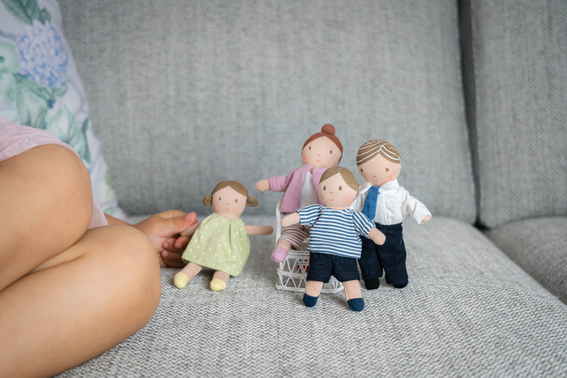 Tiny Doll Family