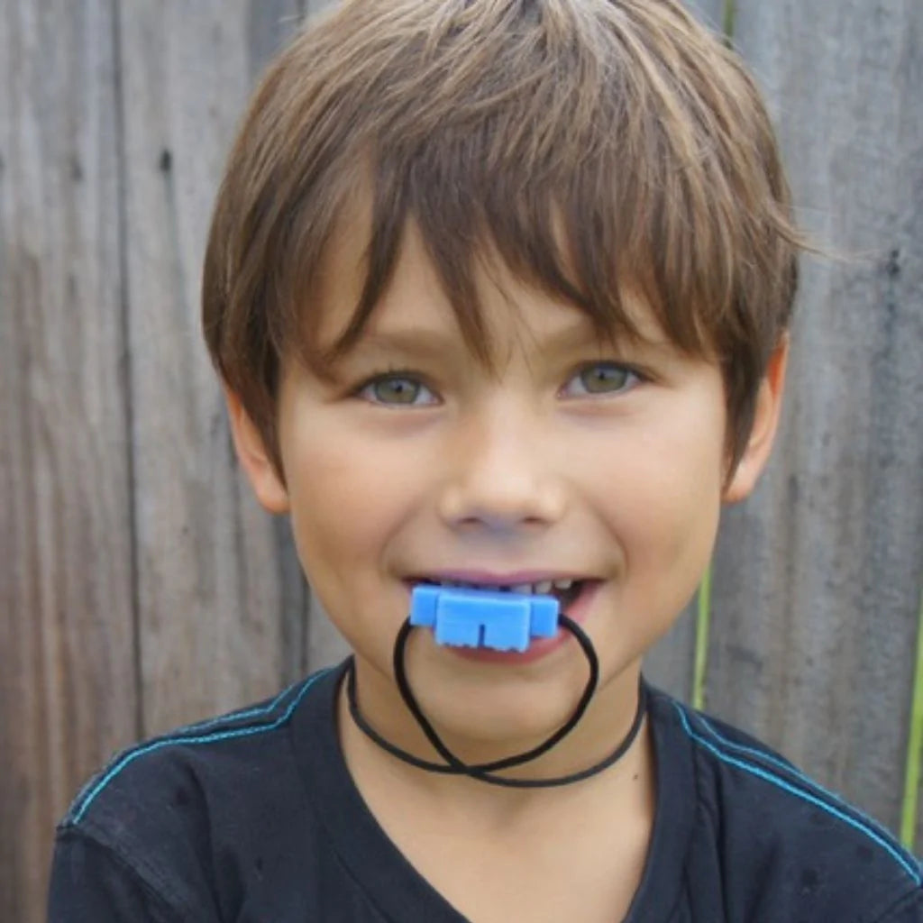 Chew Pendant Necklace | Robot