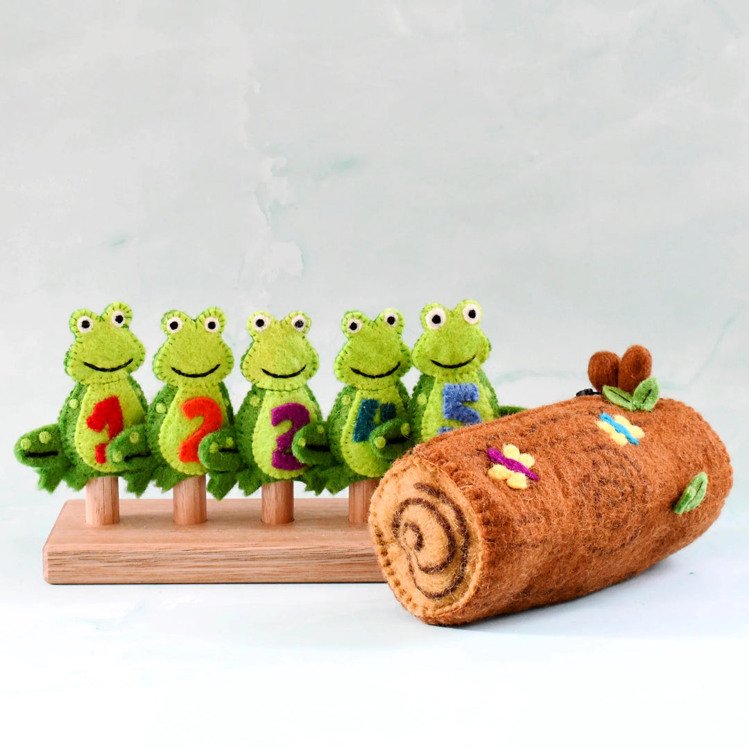 Finger Puppet Set - 5 Little Speckled Frogs with Log Bag