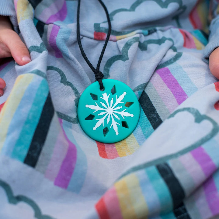 Chew Pendant Necklace | Snowflake